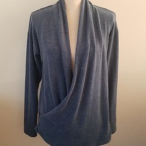 Mod-o-doc Sweater Size Small